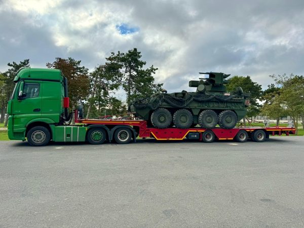 Transporturi militare